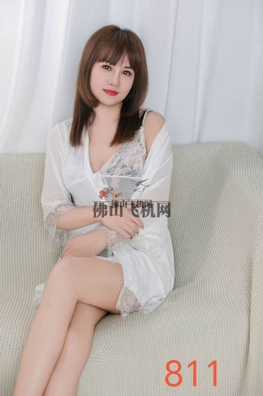 105419jyz9lllwo6aawall.jpg
